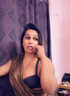 Piu T-Girl - Transsexual escort in Mumbai Photo 11 of 14
