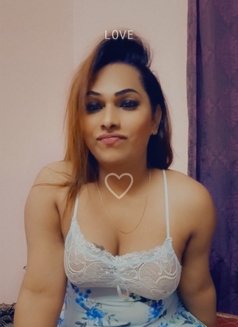 Piu T-Girl - Transsexual escort in Ahmedabad Photo 14 of 19