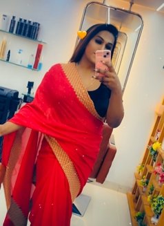 Piu T-Girl - Transsexual escort in Navi Mumbai Photo 13 of 16