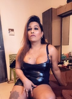 Piu T-Girl - Transsexual escort in Navi Mumbai Photo 4 of 16