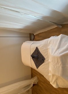 Piya Facial massage - escort in Baden-Baden Photo 2 of 6