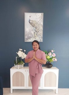 Piya Facial massage - escort in Baden-Baden Photo 3 of 6