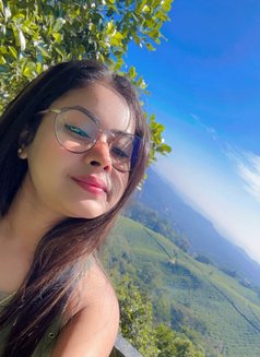 Piya - puta in Bangalore Photo 3 of 4