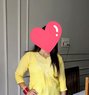 Piya - adult performer in New Delhi Photo 1 of 3