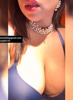 Piyaaa hottest babe for Real & CAM - escort in Bangalore Photo 29 of 30