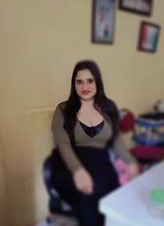 Piyu Sharma - escort in Mumbai Photo 1 of 3