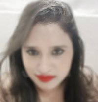 Piyu Sharma - puta in Mumbai