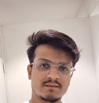 Piyush - Male escort in Dubai