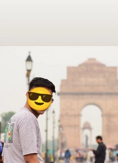 Piyush S - Acompañantes masculino in Indore Photo 1 of 1