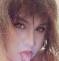 Pizza - Acompañantes transexual in Bangalore