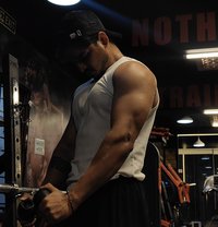 Pizzi - Male escort in Bangalore