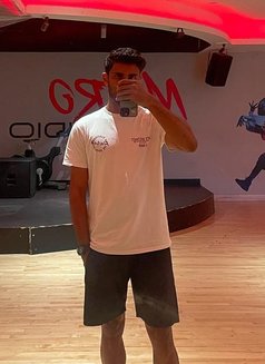 Play Boy - Male escort in Dubai Photo 3 of 5