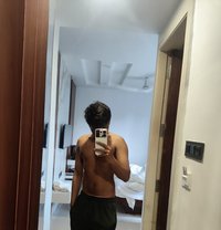 Play Boy - Male escort in Indore