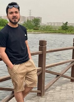 Suhaib - Male escort in Muscat Photo 1 of 3