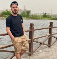 Suhaib - Male escort in Muscat