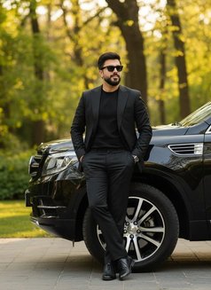 Play Boy - Male escort in Al Manama Photo 1 of 3