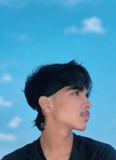 Play With Kabir - Male escort in New Delhi Photo 4 of 4