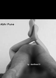 Playboy Abhi (night & weekends) - Acompañantes masculino in Pune Photo 3 of 3