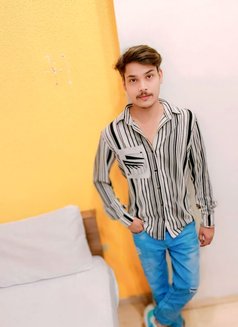 Playboy Raj - Male escort in Lucknow Photo 4 of 5