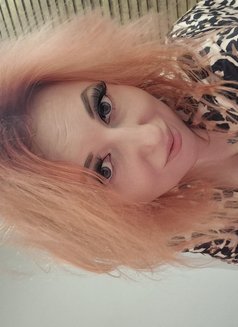 Naughty Suzzie - escort in Ras al-Khaimah Photo 13 of 16