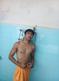 Playnow All in Service - Acompañantes masculino in Bali Photo 2 of 7