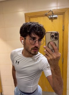 PlayWithAriel - Male escort in Baku Photo 2 of 18