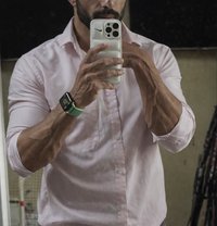 Fallen - Acompañantes masculino in Mumbai