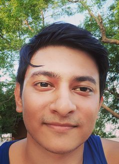 Pleasure And Sensuality - Male escort in Mumbai Photo 3 of 4