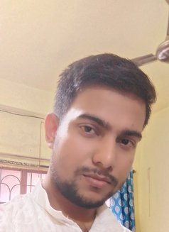 Pleasure_giver - Male adult performer in Kolkata Photo 6 of 7
