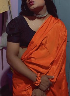 Pleasure Queen - puta in Mysore Photo 2 of 2
