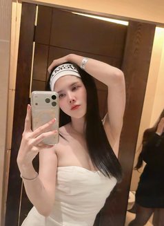 Ploy - escort in Bangkok Photo 4 of 4