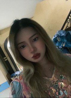Ploy Hi - puta in Bangkok Photo 15 of 17