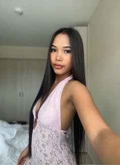 พลอย - puta in Pattaya Photo 4 of 4