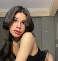 Ploysai - Transsexual escort in Abu Dhabi