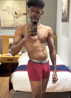 Pluto - Male escort in Chennai Photo 1 of 4