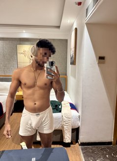 Pluto - Male escort in Chennai Photo 2 of 4