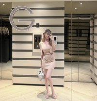 Pohnn - escort in Bali