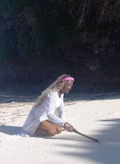 Poison🧿IVY - Transsexual escort in Nairobi Photo 14 of 14