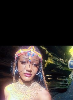 Poison Ivy - Acompañantes transexual in Nairobi Photo 21 of 26