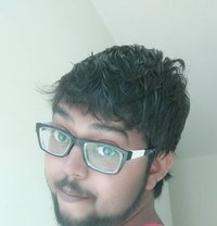 Doremon - Acompañantes masculino in New Delhi