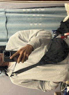 Pokhara Gurung - Acompañantes masculino in Pokhara Photo 2 of 3