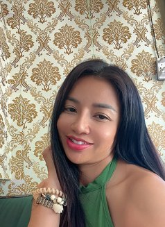 Pokie - masseuse in Hua Hin Photo 2 of 18