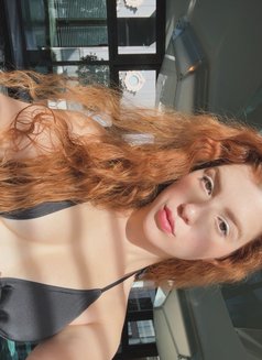 Poli - escort in Dubai Photo 4 of 6