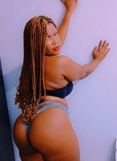 Polin queen of blowjob - puta in Bangalore Photo 3 of 7