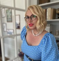 POLINA STRICT TEACHER ⛓️ - dominatrix in Dubai