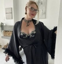 POLINA STRICT TEACHER ⛓️ - dominatrix in Dubai