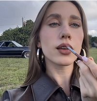Polina - puta in Bangkok