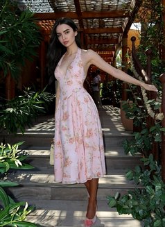 Polisanna - escort in Dubai Photo 5 of 6