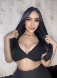 Polla - Transsexual escort in Dubai Photo 7 of 8