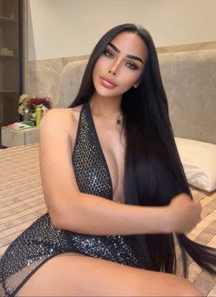 Polla - Transsexual escort in Riyadh Photo 8 of 13